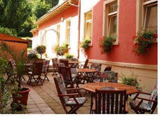 Hotel Schweizer Hof บาเดน-บาเดน ภายนอก รูปภาพ